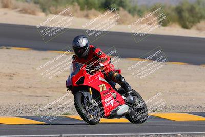 media/Oct-08-2022-SoCal Trackdays (Sat) [[1fc3beec89]]/Turn 10 (945am)/